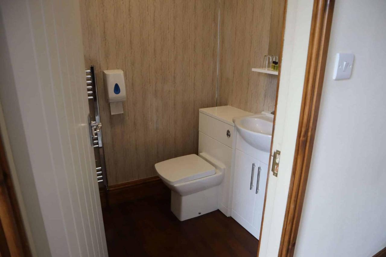 The Hare & Hounds Inn Foulridge Экстерьер фото