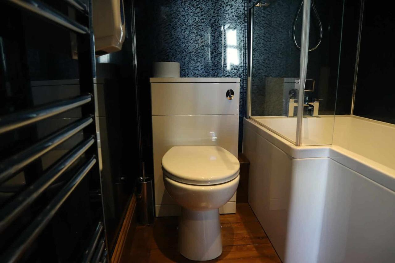 The Hare & Hounds Inn Foulridge Экстерьер фото