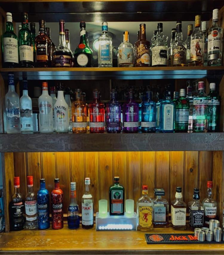 The Hare & Hounds Inn Foulridge Экстерьер фото